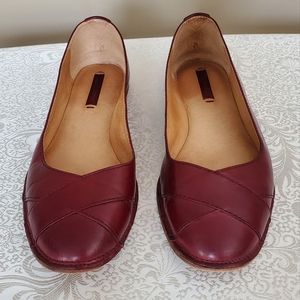 Frye red flats leather ballet flats size 8.5